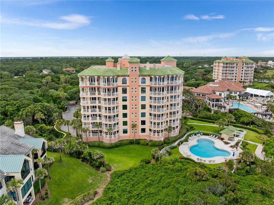 For Sale: $2,499,999 (3 beds, 3 baths, 3230 Square Feet)