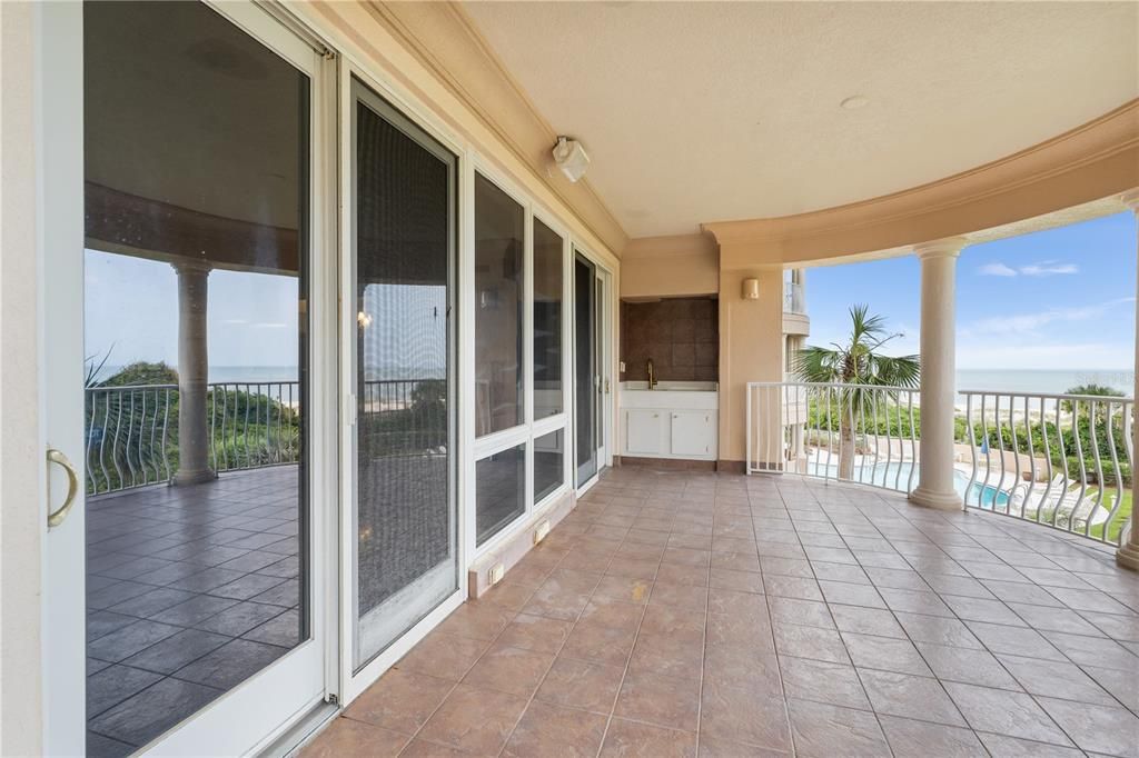 For Sale: $2,499,999 (3 beds, 3 baths, 3230 Square Feet)