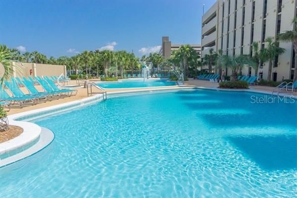 待售: $599,000 (2 贝兹, 2 浴室, 1299 平方英尺)