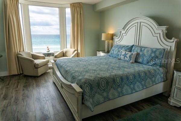 待售: $599,000 (2 贝兹, 2 浴室, 1299 平方英尺)