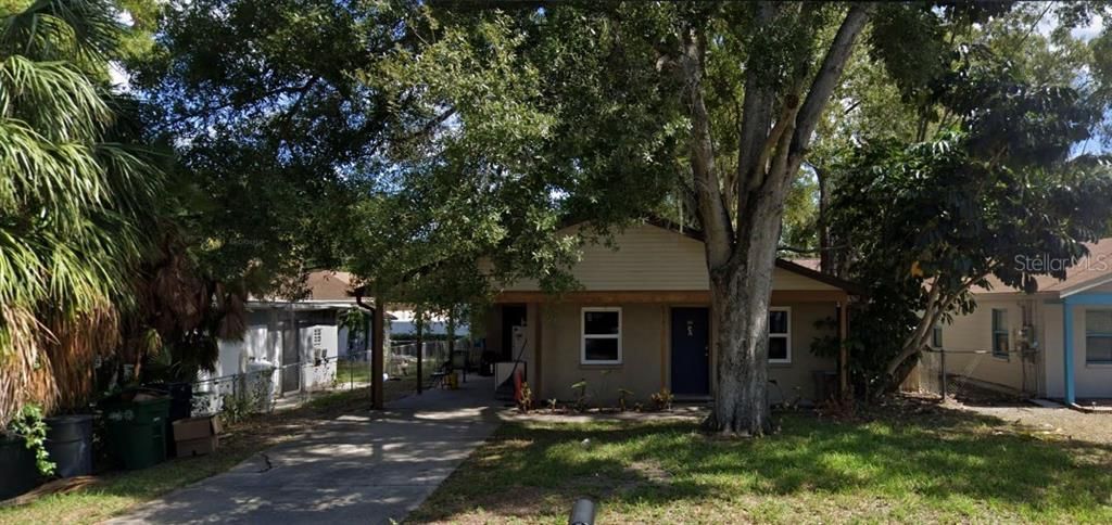 最近售出: $210,000 (3 贝兹, 2 浴室, 1054 平方英尺)