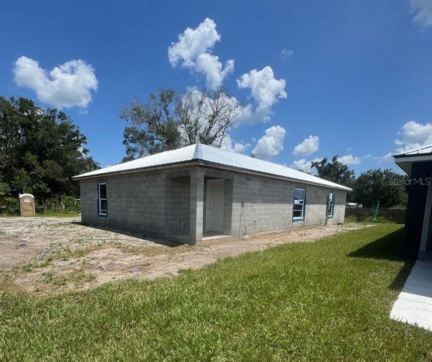 На продажу: $264,900 (3 спален, 2 ванн, 1483 Квадратных фут)