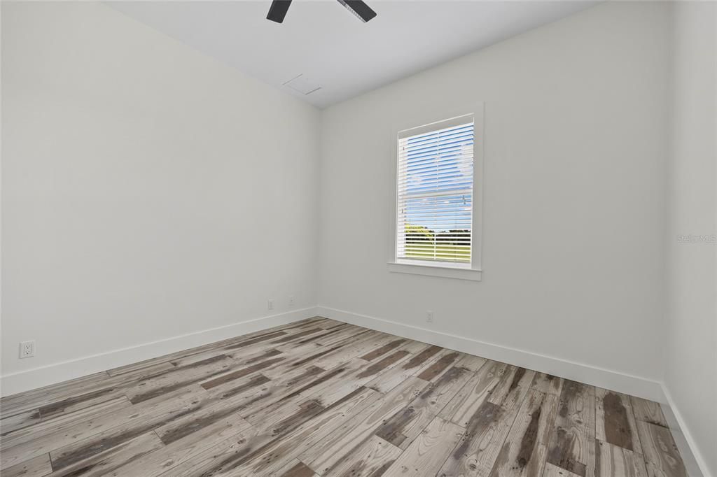 En Venta: $650,000 (3 camas, 3 baños, 2321 Pies cuadrados)