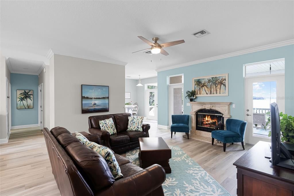 En Venta: $850,000 (5 camas, 3 baños, 2912 Pies cuadrados)