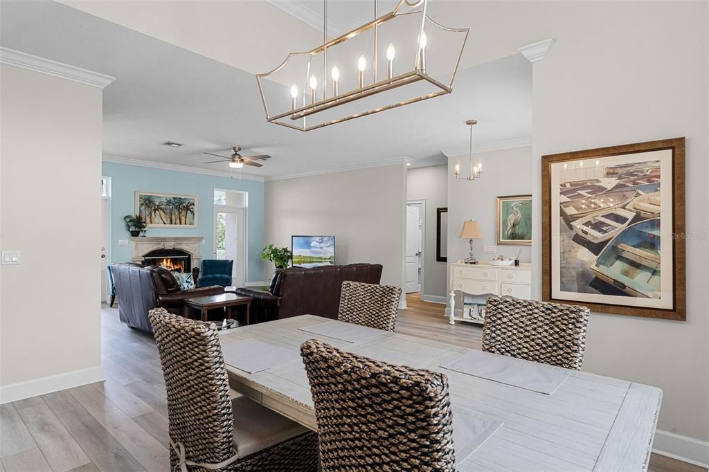 En Venta: $850,000 (5 camas, 3 baños, 2912 Pies cuadrados)