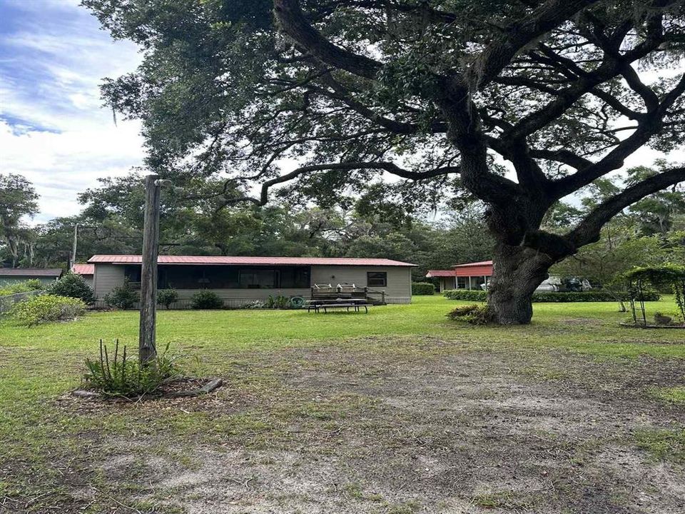 Vendido Recientemente: $215,000 (2 camas, 2 baños, 1056 Pies cuadrados)