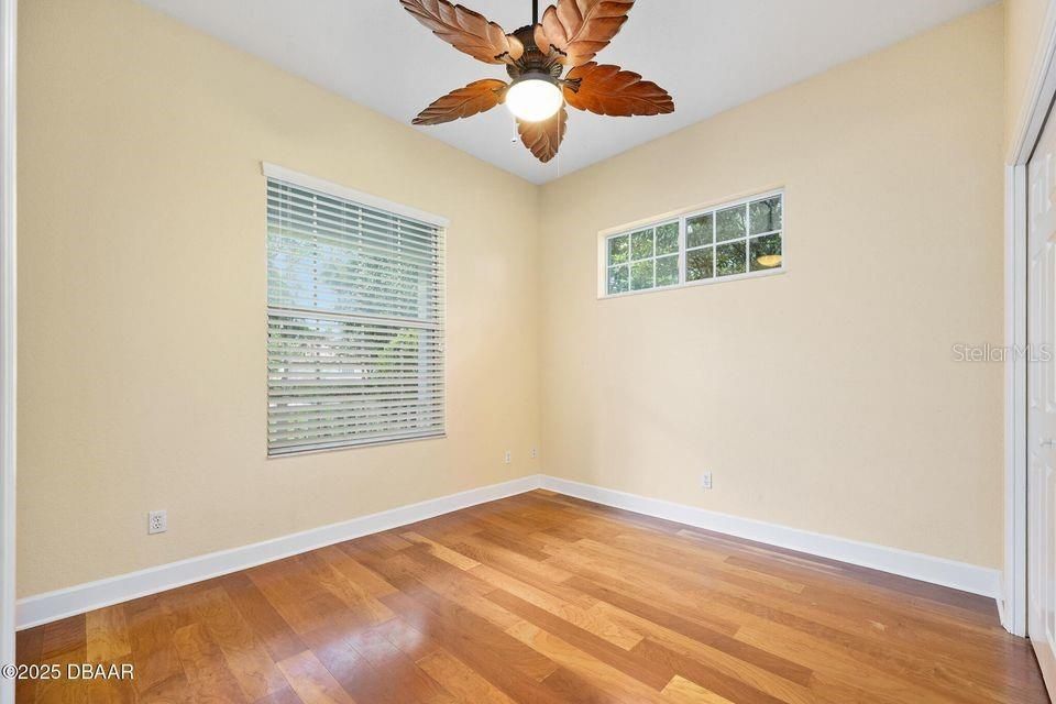 Active With Contract: $319,900 (3 beds, 2 baths, 1670 Square Feet)