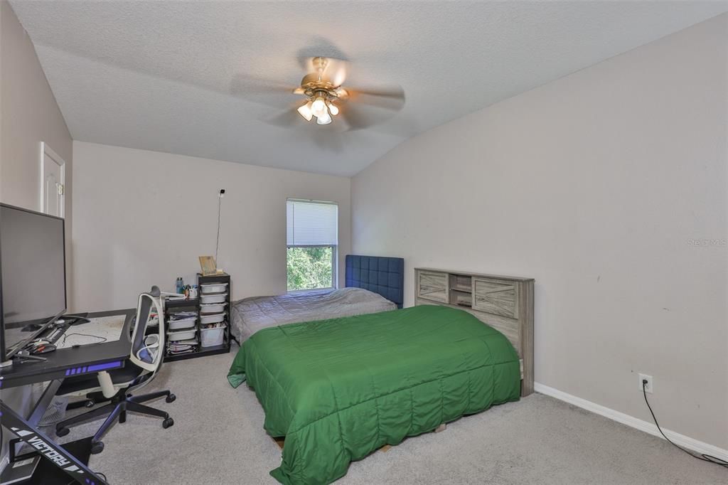 En Venta: $237,000 (2 camas, 2 baños, 1383 Pies cuadrados)