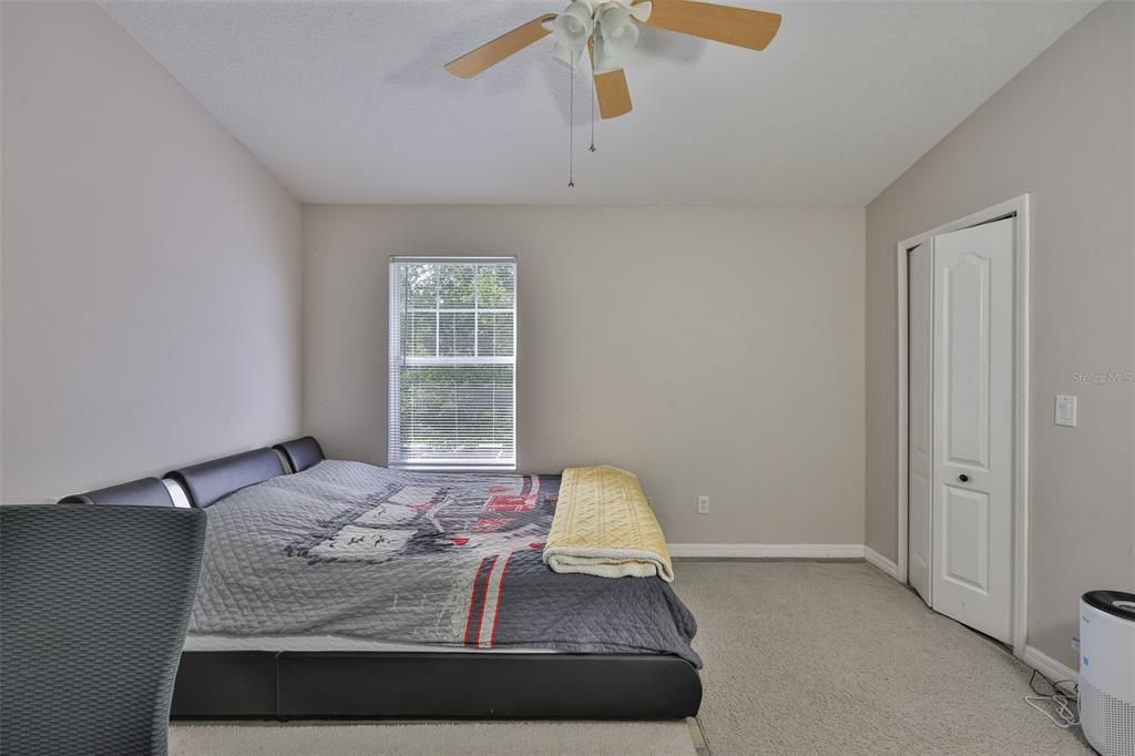 En Venta: $237,000 (2 camas, 2 baños, 1383 Pies cuadrados)