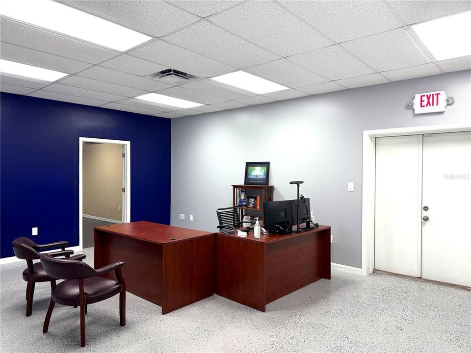 待售: $1,299,500 (0 贝兹, 0 浴室, 4300 平方英尺)