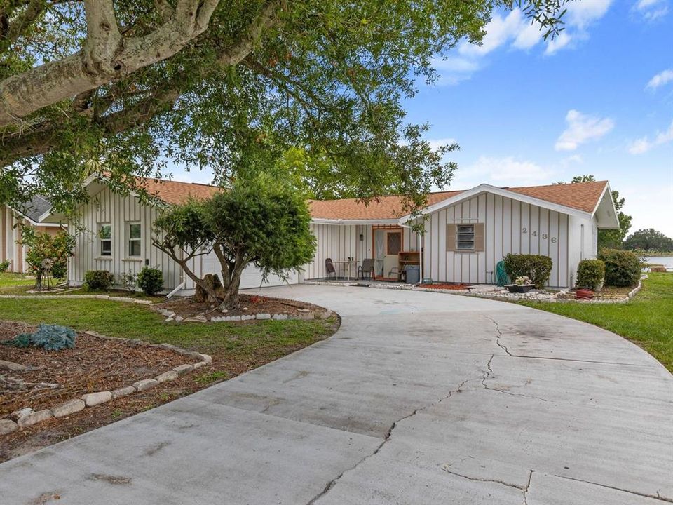 Под контрактом: $210,000 (3 спален, 2 ванн, 1526 Квадратных фут)