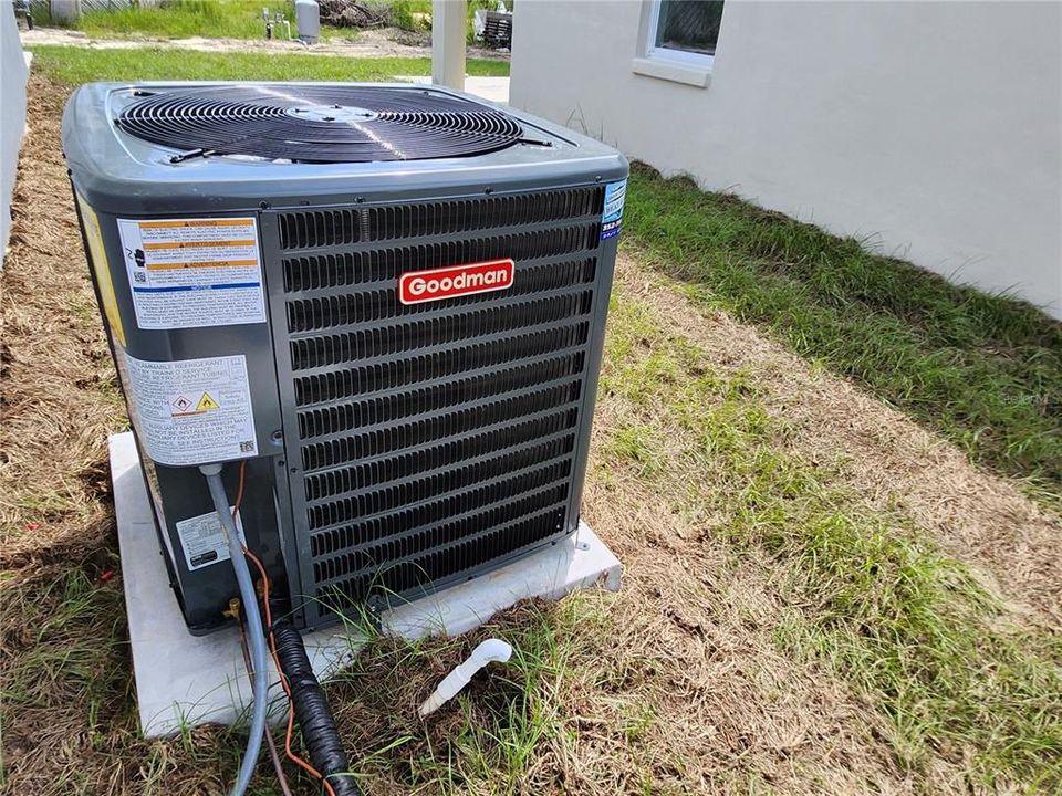 En Venta: $345,999 (3 camas, 2 baños, 1907 Pies cuadrados)