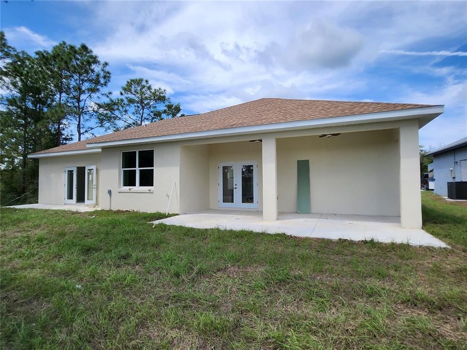 En Venta: $345,999 (3 camas, 2 baños, 1907 Pies cuadrados)