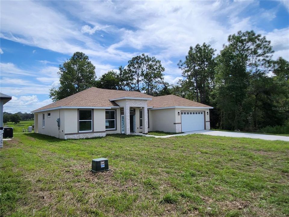 En Venta: $345,999 (3 camas, 2 baños, 1907 Pies cuadrados)