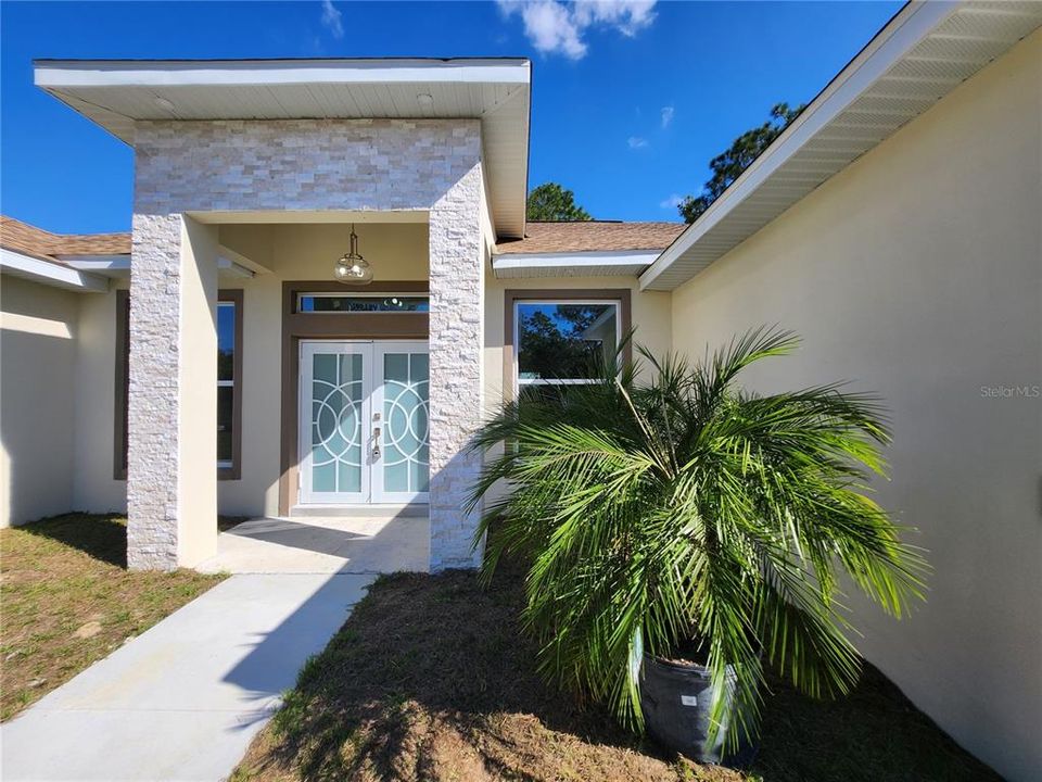 En Venta: $345,999 (3 camas, 2 baños, 1907 Pies cuadrados)