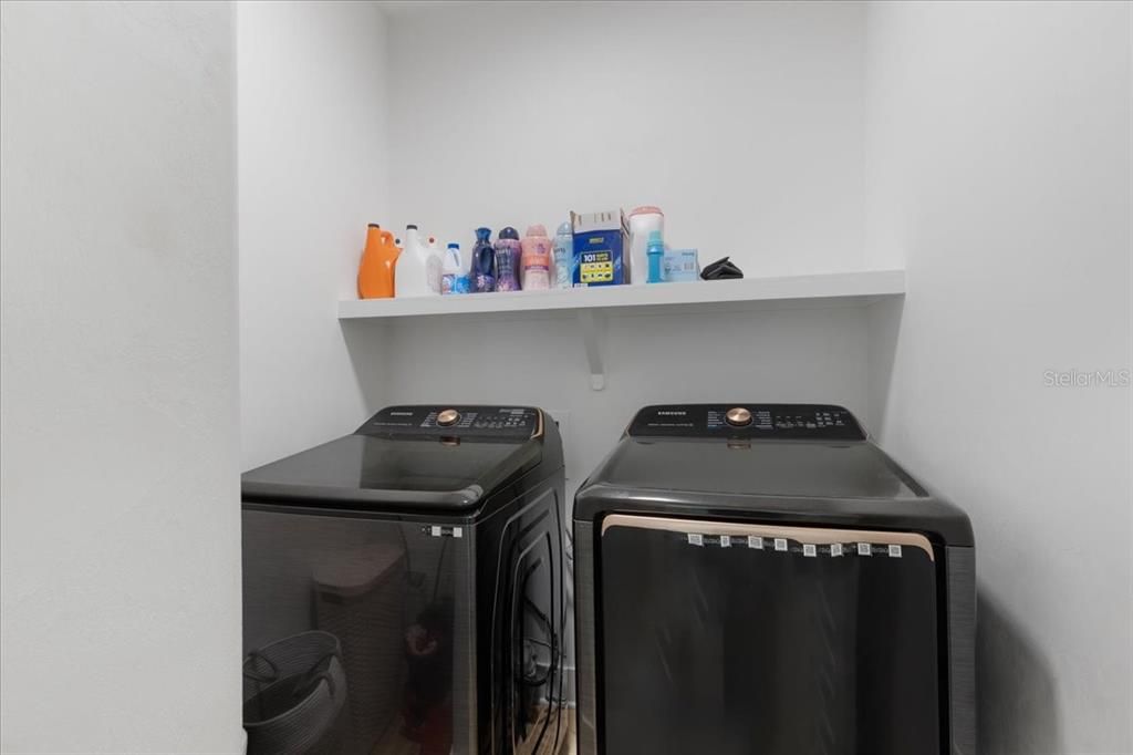 待售: $319,900 (3 贝兹, 2 浴室, 1534 平方英尺)