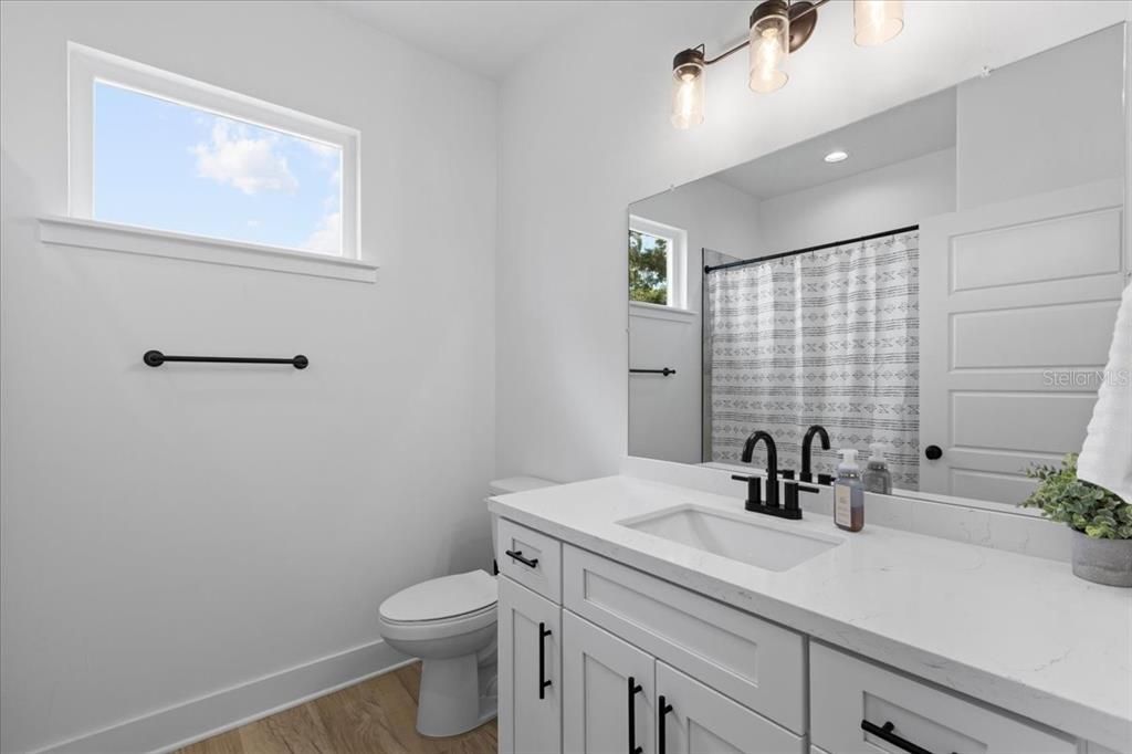 待售: $319,900 (3 贝兹, 2 浴室, 1534 平方英尺)