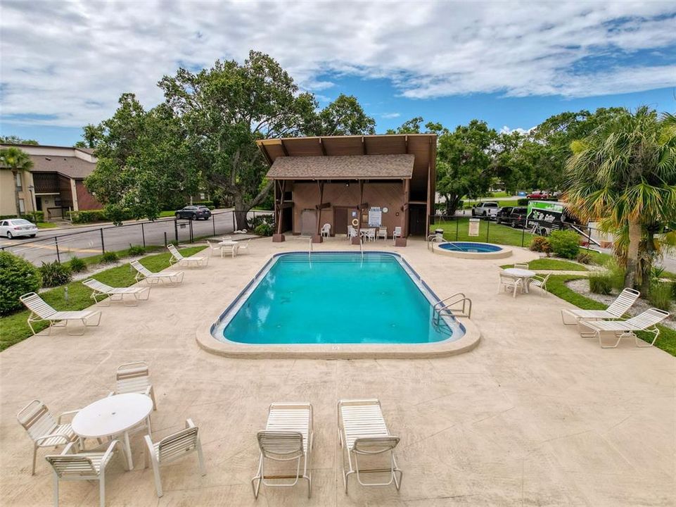 待售: $160,000 (2 贝兹, 2 浴室, 1220 平方英尺)