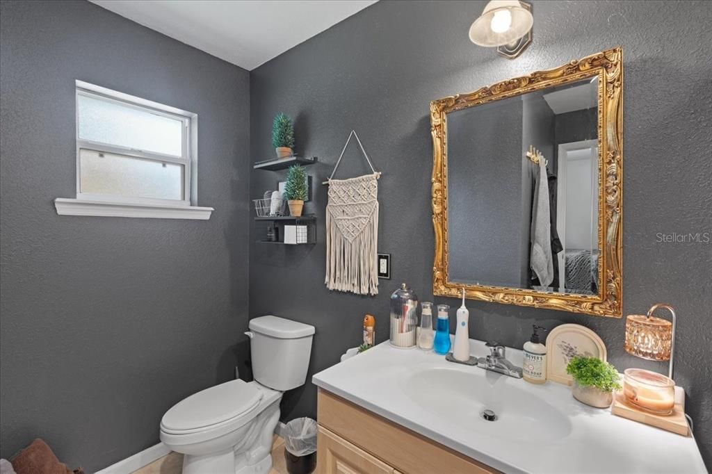 En Venta: $217,000 (3 camas, 2 baños, 1163 Pies cuadrados)