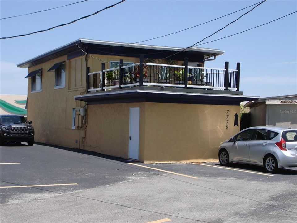 Под контрактом: $589,000 (0 спален, 0 ванн, 2412 Квадратных фут)