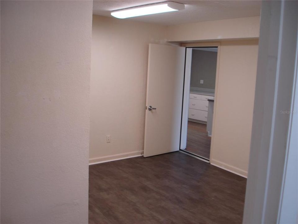 Под контрактом: $589,000 (0 спален, 0 ванн, 2412 Квадратных фут)