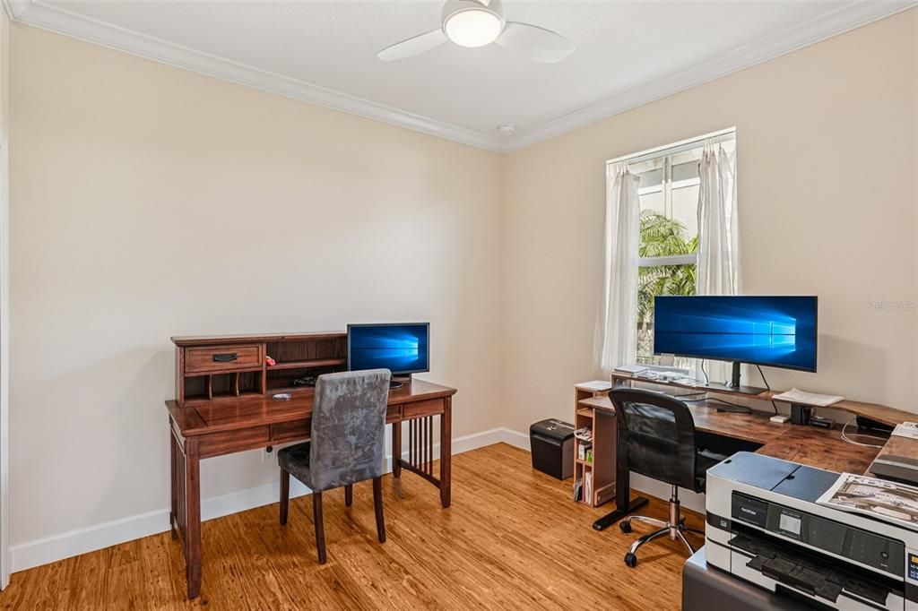 Active With Contract: $349,900 (3 beds, 2 baths, 1568 Square Feet)