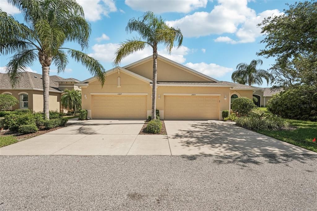 Active With Contract: $349,900 (3 beds, 2 baths, 1568 Square Feet)