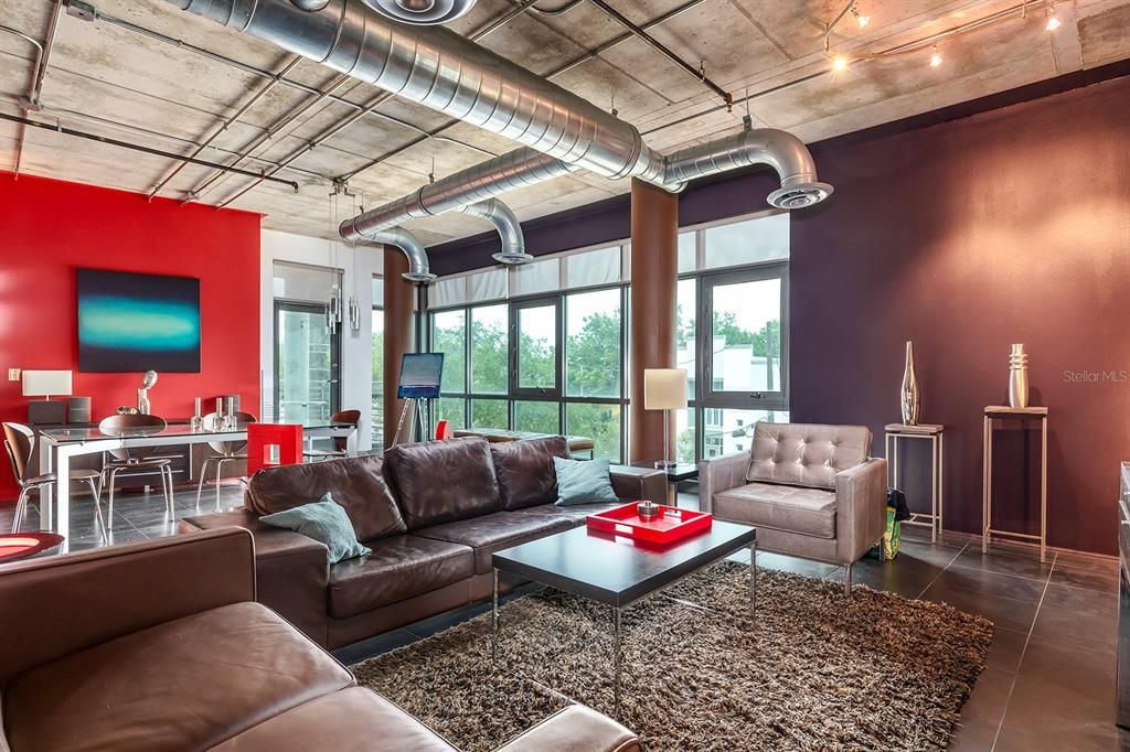 For Sale: $355,000 (1 beds, 2 baths, 1465 Square Feet)