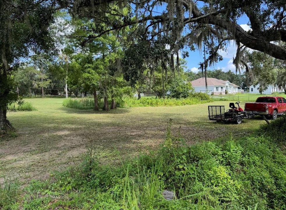 En Venta: $220,000 (1.05 acres)