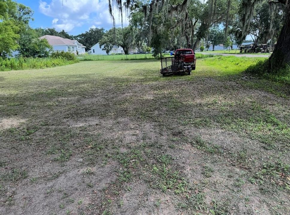 En Venta: $220,000 (1.05 acres)