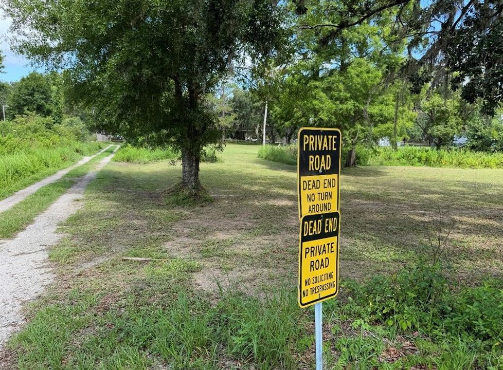 En Venta: $220,000 (1.05 acres)