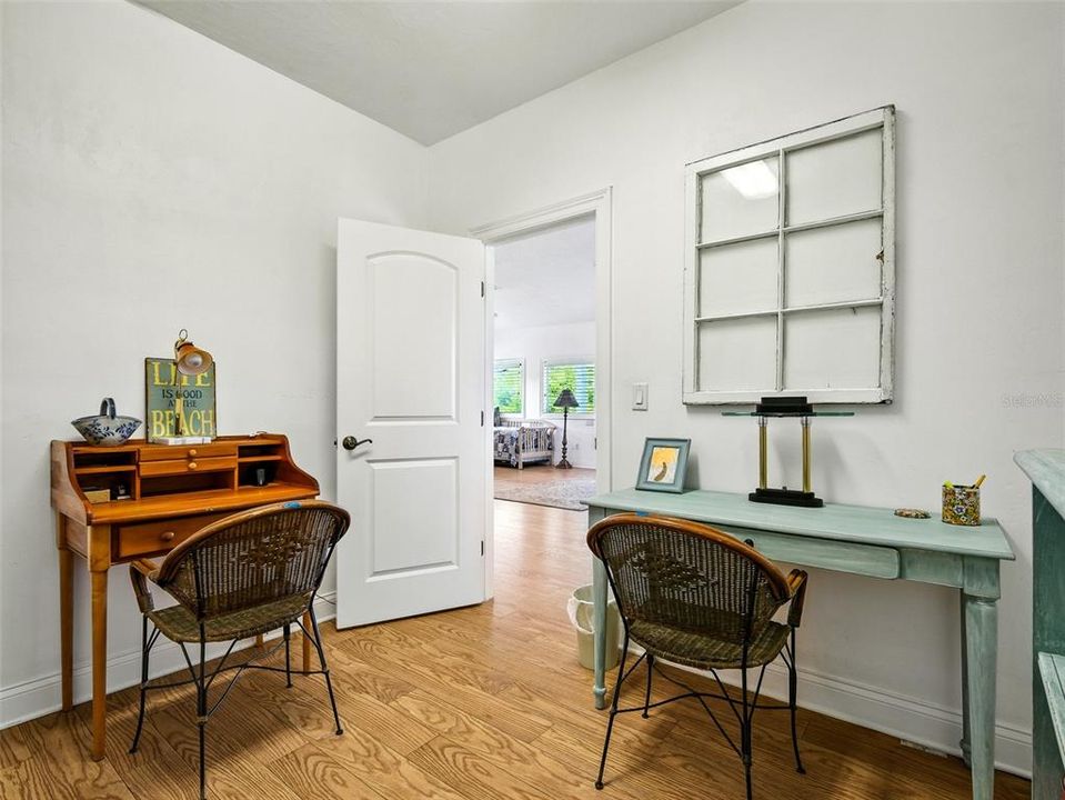 For Sale: $1,895,000 (3 beds, 3 baths, 2962 Square Feet)