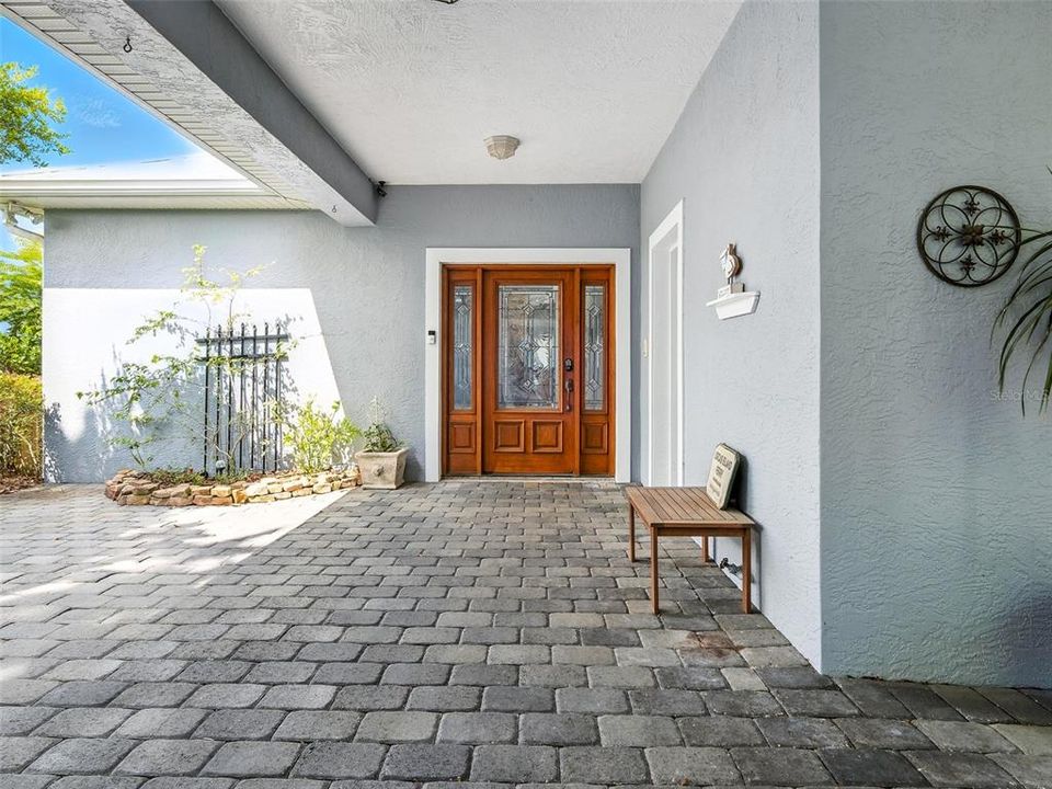 For Sale: $1,895,000 (3 beds, 3 baths, 2962 Square Feet)