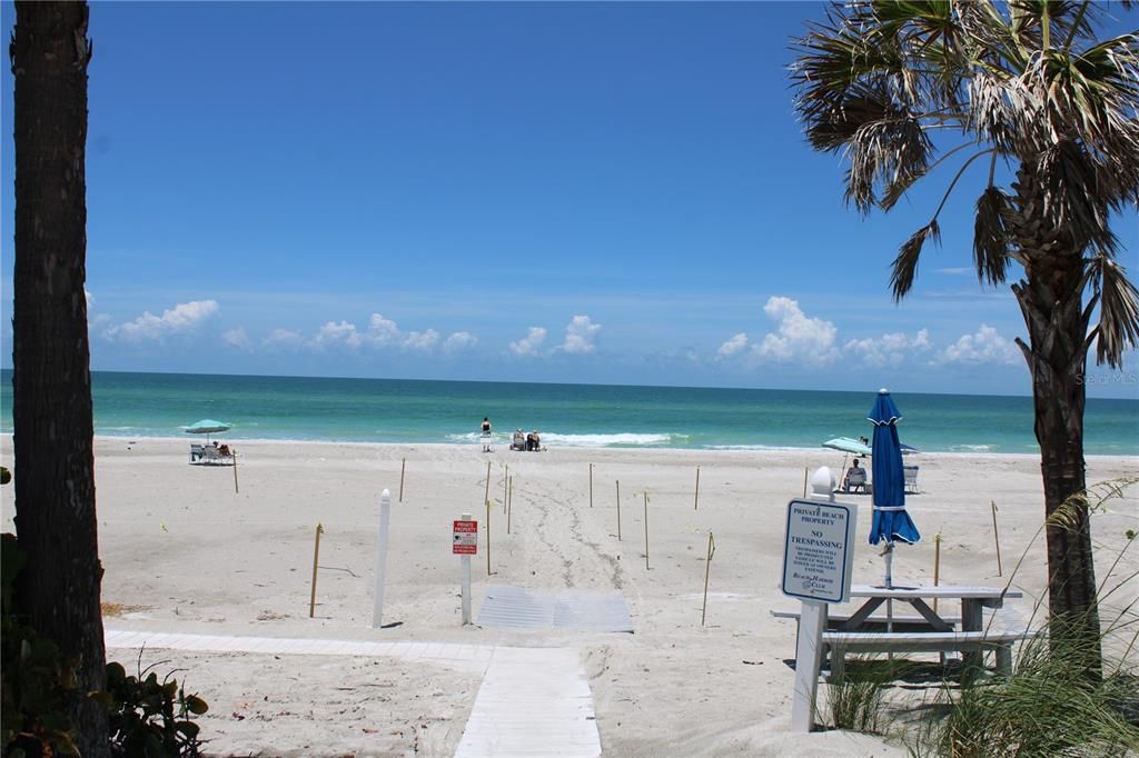 出租: $2,495 (2 贝兹, 2 浴室, 1007 平方英尺)