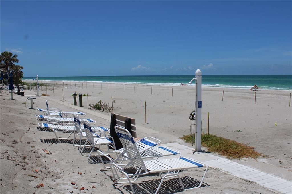 出租: $2,495 (2 贝兹, 2 浴室, 1007 平方英尺)