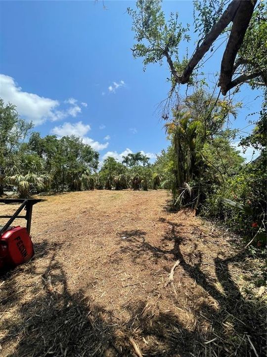 На продажу: $50,000 (0.38 acres)