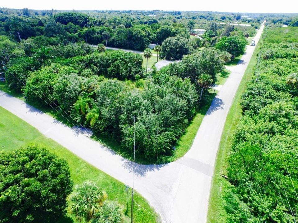 На продажу: $50,000 (0.38 acres)