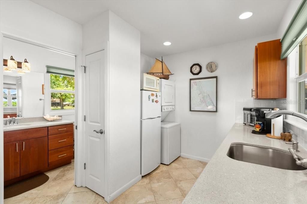 For Sale: $1,749,000 (3 beds, 3 baths, 1963 Square Feet)