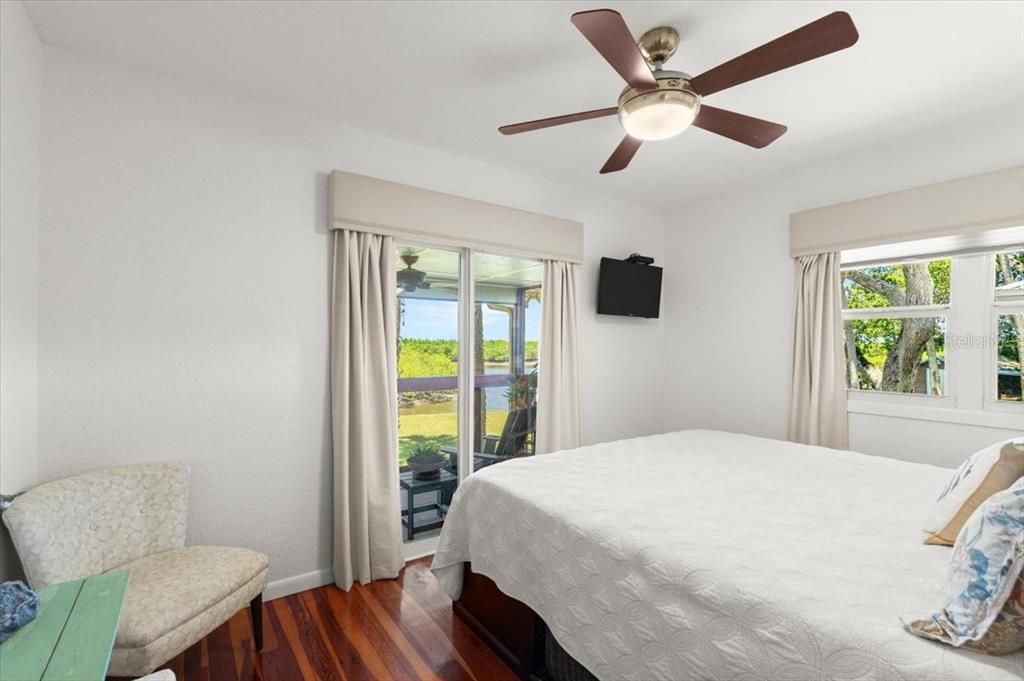 For Sale: $1,749,000 (3 beds, 3 baths, 1963 Square Feet)