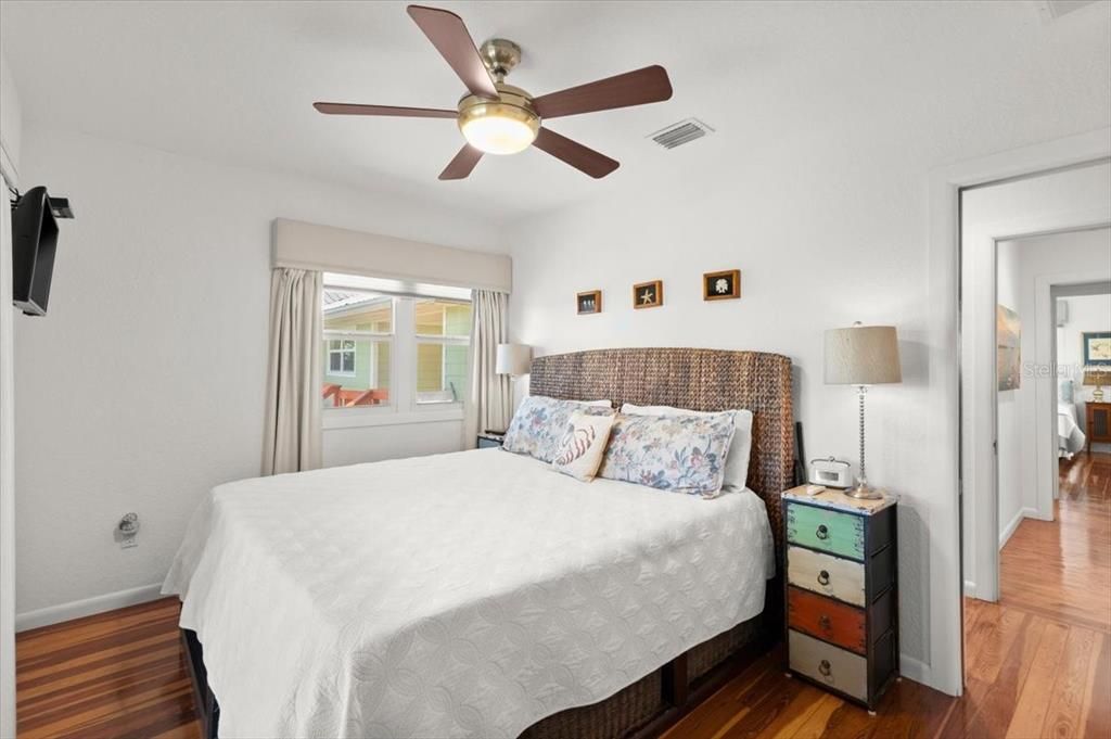 For Sale: $1,749,000 (3 beds, 3 baths, 1963 Square Feet)