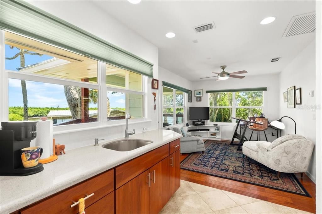 For Sale: $1,749,000 (3 beds, 3 baths, 1963 Square Feet)