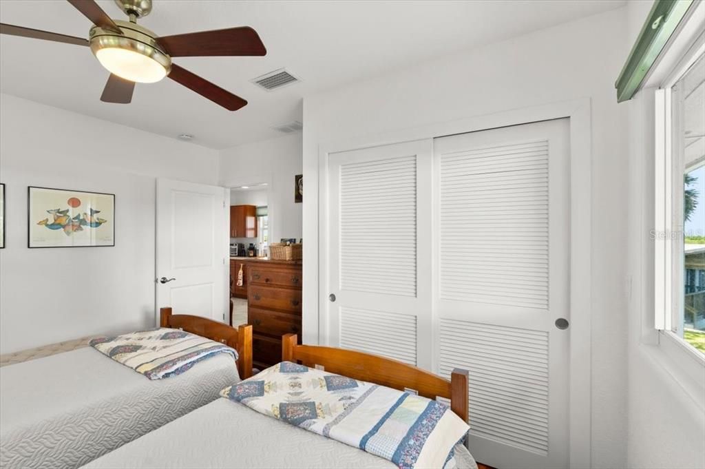 For Sale: $1,749,000 (3 beds, 3 baths, 1963 Square Feet)