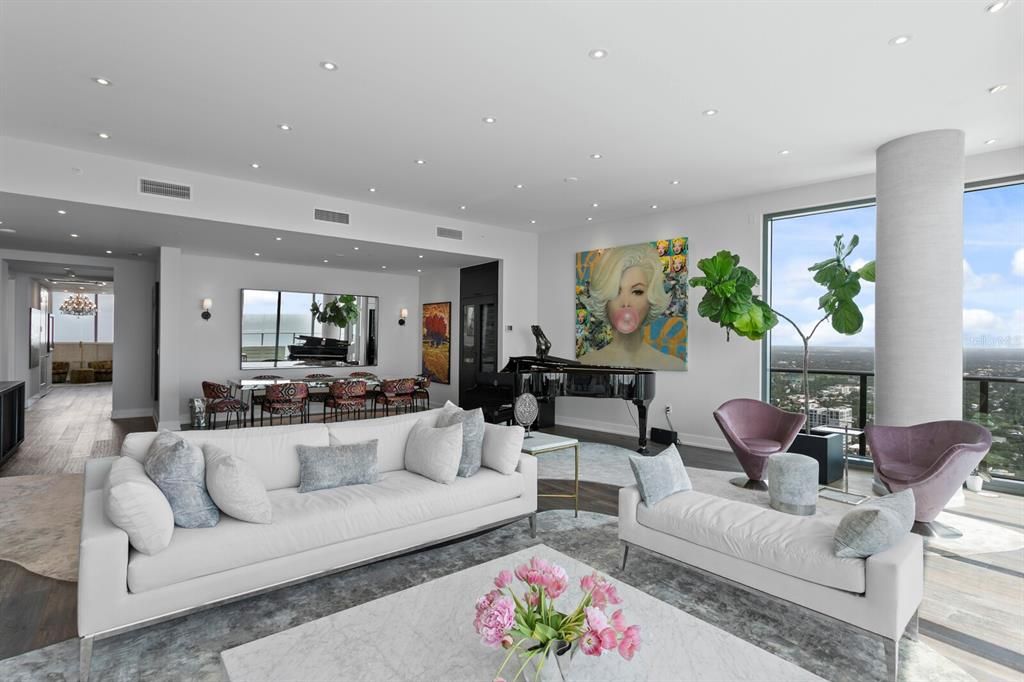 For Sale: $7,000,000 (3 beds, 3 baths, 4005 Square Feet)