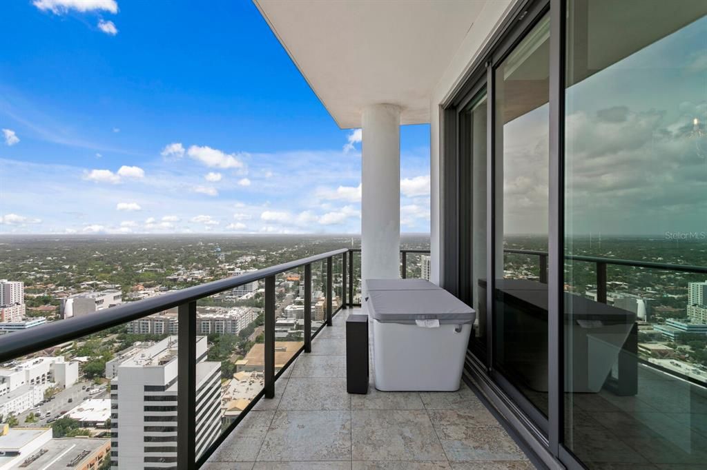 For Sale: $7,000,000 (3 beds, 3 baths, 4005 Square Feet)