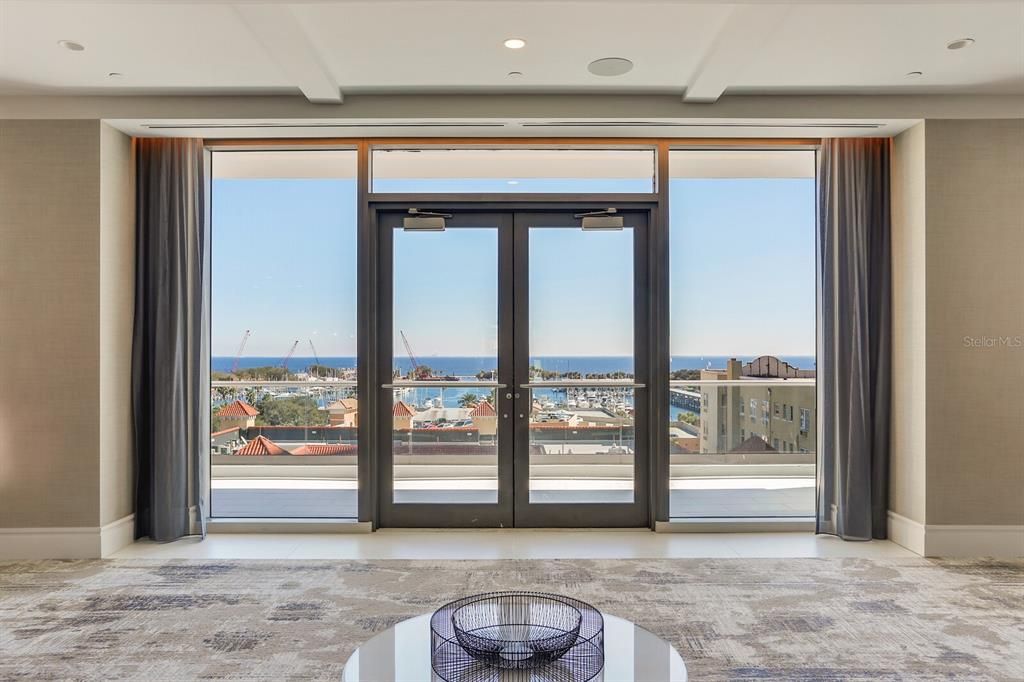 For Sale: $7,000,000 (3 beds, 3 baths, 4005 Square Feet)