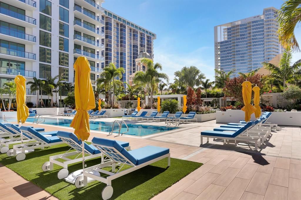 For Sale: $7,000,000 (3 beds, 3 baths, 4005 Square Feet)