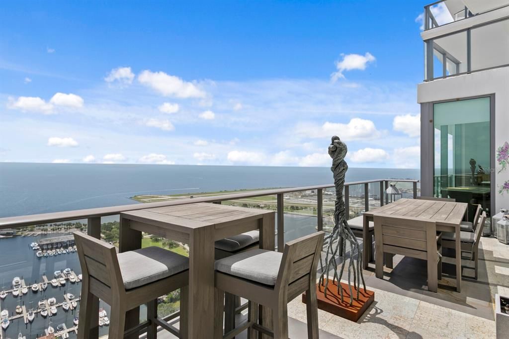 For Sale: $7,000,000 (3 beds, 3 baths, 4005 Square Feet)