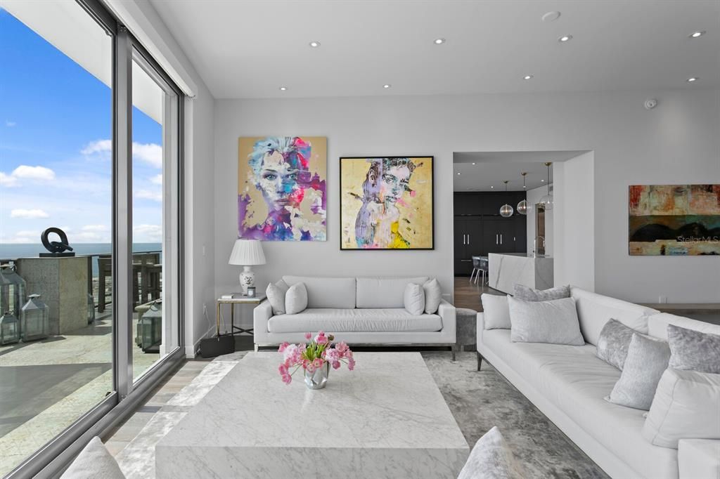 For Sale: $7,000,000 (3 beds, 3 baths, 4005 Square Feet)