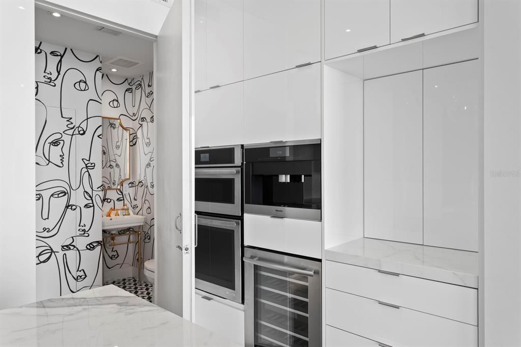 For Sale: $7,000,000 (3 beds, 3 baths, 4005 Square Feet)