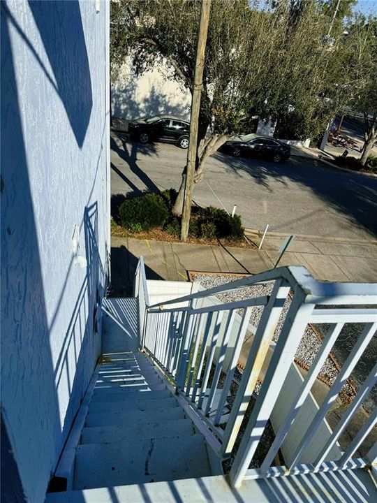 For Rent: $1,395 (1 beds, 1 baths, 615 Square Feet)